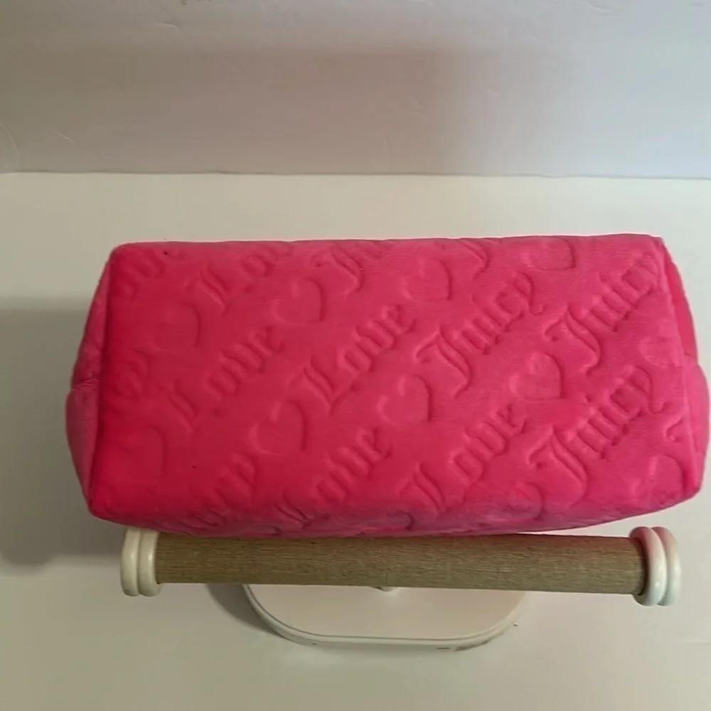 Juicy Couture Women's Cosmetics Bag - Travel Makeup bag Wedge Pouch pink velvet